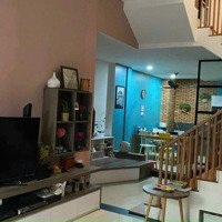 Bán Nhà Riêng Quốc Hương, Thảo Điền, Q2. 5,5X13M, 2 Lầu, 2 Phòng Ngủ Chỉ 10 Tỷ