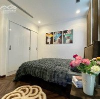Hiếm Trung Tâm Cầu Giấy, Ôtô Qua Nhà, Lô Góc, 45M2 X 4 Tầng, Nhà Đẹp Ở Ngay