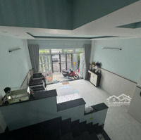 Bán Nhà Sổ Riêng, Kiên Cố 1 Trệt 2 Lầu, Giá Mềm So Với Căn Khác Giá Bán 4,690 Tỷ. Vay Tối Đa 70% .