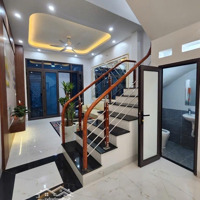 Nhà Mới Đón Tết Ất Tỵ Bán Nhanh Nhà Mới Phố Kim Giang Ngõ To Gần Oto . 35M2 Mặt Tiền 4M
