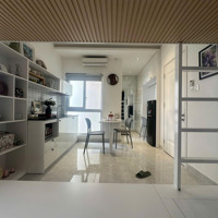 Trống Lại Căn Duplex Full Nội Thất Tone Trắng Xinh Ơi Là Xinh Gần Etown Cộng Hòa Quận Tân Bình