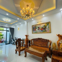 Bán Nhà Mặt Tiền Kinh Doanh Thủ Đức, Gần Phạm Văn Đồng, Giá Tốt 110M2, Chỉ Hơn 12 Tỷ