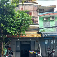 Phòng Lầu 1 Nhà Mặt Tiền Đường Số 10, Tân Quy Có Máy Lạnh. Giá 2,5 Tr/Th Bao Hết