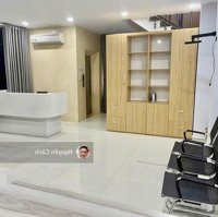 Văn Phòng Tầng Trệt Full Nội Thất,Giá Chỉ 9 Triệu, Lối Đi Riêng Biệt Tại Vạn Phúc City