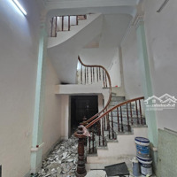 Nhà Đẹp Thanh Trì 32M, 4 Tầng, Nhỉnh 4 Tỷ