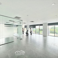 Yên Lãng - Cho Thuê Văn Phòng 75M2 13 Triệu Cực Mới Đẹp, Có 1 Không 2