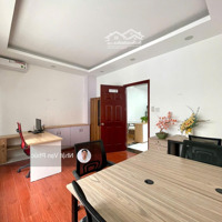 Văn Phòng 25M2 Vạn Phúc Sẵn Nội Thất, Máy Lạnh, Hầm Xe. Giá Rẻ Chỉ 5,5 Tr (Bao Điện Nước, Internet)