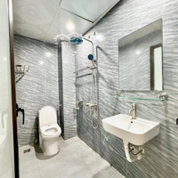 Bán Nhà 4Tx32M2 - Lô Góc - Đường Thông - Ô Tô Đi Qua Nhà - Gần Đại Học Thể Dục Thể Thao Giá Bán 1,9 Tỷ