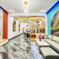 Nhà Siêu Đẹp Nằm Ngay Ở Q8 Giá Sốc Chủ 2 Tỷ Lê Thành Dương Hữu Duyên Lấy Lộc Cuối Năm