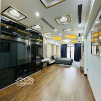 Nhà 65M Xây 8 Tầng, Thang Máy, Gara 2 Ô Tô, Full Nội Thất Gần Vinhomes Riverside, Long Biên 16.8 Tỉ
