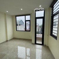 Bán Nhà Phố Trạm 5Tầngdiện Tích45M Mt5M Giá Chỉ 6,5Tỷ