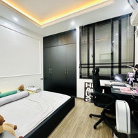 Vị Trí Đẹp . Nhà Mới. Tặng Full Nội Thất Tiền Tỷ. Khách Hàng Quan Tâm Nhanh Nhé. Mua Nhà Đón Tết