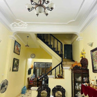 Bán Nhà Xuân Thuỷ 35M2 5 Tầngmặt Tiền7M 10.5 Tỷ Lô Góc - Ô Tô - Kinh Doanh - Ngõ Nông.