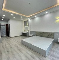 12.5 Tỷ-60M2-5 Tầng Mới Thang Máy-6 Ngủ-Ô Tô-Kim Đồng