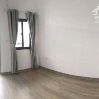 Cho thuê nhà ngõ 120 Kim Giang, 30m2, 3 tầng, 4 ngủ, đủ công năng, 10 Triệu - cho ở GĐ, nhóm, VP