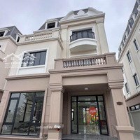 Suất Ngoại Giao Căn Btđl 225M2 Tại Vinhomes Golden Aveneu,Giá Chỉ 14,X Tỷ,View Công Viên Trung Tâm