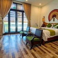 Bán Nhà Ngọc Khánh, Ba Đình Gần Vinhomes Giảng Võ: 100M2 X 3 Tầng Sân Vườn Ô Tô, Ở Sướng