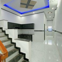 Nhà 1 Trệt 2 Lầu , Diện Tích 90M2 . Sổ Riêng Thổ Cư 100% . Ngay Ngã 4 Bến Cá, Liên Hệ : 0969139584