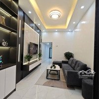 Chỉ Hơn 6 Tỷ Sở Hữu Ngay Nhà Đẹp 35M2, 4 Tầng Full Nội Thất Ở Đường Cầu Giấy, 10M Ra Ô Tô Tránh.