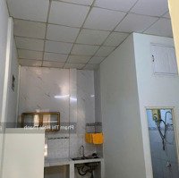 Cho Thuê Nhà Cấp 4 2 Phòng Ngủ 1 Vệ Sinh132M2 Ngang 4M 10 Triệu/Th