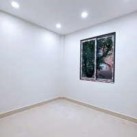 Nhà Bán 231/9A Tôn Thất Thuyết, P3, Quận 4, 43.5M2 Đất, 2 Mặt Tiền Trước Sau, Dân Cư Chỉnh Trang!