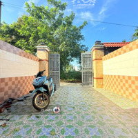 Nhà Gàn Chợ Dĩ An 1, Giá: 3,35 Tỷ, 98,6M2, 4 Phòng Ngủ 2 Vệ Sinh Hàng Hiếm Tại Dĩ An. Liên Hệ: 0909.290.286