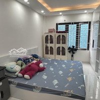 Siêu Hot - Bán Nhà Phố Nguyễn Thái Học, 37M - Giá Chỉ 6,75 Tỷ