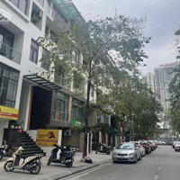 Biệt Thự Mon City, Hàm Nghi, 130M2 6 Tầng, Thang Máy, Kd Vp, Spa, Phân Lô Vỉa Hè, Sổ Đỏ Đẹp