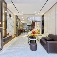 Nóng Nhất Lúc Này Nhà Siêu Rẻ Ngay Khu Vực Đắc Địa Q7, Đ.1, P.tân Phú, Chỉ 2 Tỷ3 Mà Thôi.