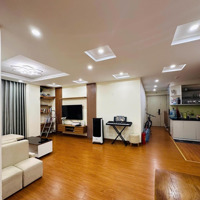Bán Căn Hộ Chung Cư No1 Ngõ 259 Yên Hòa,80M2,2 Ngủ, 2 Wc, 2 Ban Công, Tiện Ích Bạt Ngàn, Về Ở Luôn!