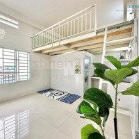 Cho Thuê Phòng Trọ 35M2 Bancol Siêu Thoáng, Sẵn Máy Lạnh Ngay Lê Văn Việt, Ngã Tư Thủ Đức