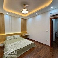 Chính Chủ Tôi Kẹt Tiền Cần Thanh Khoản Gấp Nhà Nguyễn Ngọc Nại,Dt 55 Xd 4 T 4 Ngủ Đầy Đủ Công Năng