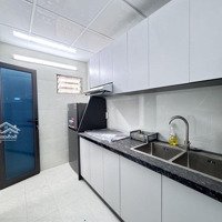 Bán Tập Thể Lô Góc 17,2/50M 2,35 Tỷ Văn Hương Ban Công Cực Thoáng - Sân Rộng Để Xe Thoải Mái