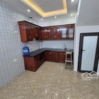 Bán Nhà Lĩnh Nam 4 Tầng, Ngõ Thông Phân Lô Sát Oto, Hồ Điều Hòa Mát Mẻ,Diện Tíchrộng 40M2, Giá Bán 5.95 Tỷ