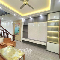 Bán Nhà 4T*30M2 Tại Đồng Nhân, 2Ôtô Tránh Nhau, Kinh Doanh Ngày Đêm, Tiện Ích Bạt Ngàn Xung Quanh