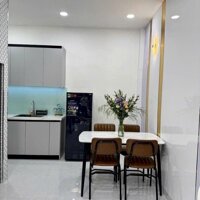 --Bán nhà hẻm 888 Lạc Long Quân, phường 8 Tân Bình; 69m2, 2 tầng