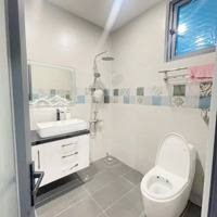 Bán Nhà 1 Trệt 3 Lầu 4 Phòng Ngủ 5 Tolet Gần Ngã 4 Lê Văn Lương Và Đào Sư Tích