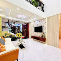Lên Sóng Chân Dài Tân Cổ Điển Khu Đồng Bộ Siêu Vip Phạm Văn Chiêu- Lững 3 Lầu Full Nội Nội Thất