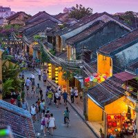Cho Thuê Nguyên Căn Phố Cổ Mặt Tiền Lê Lợi, 148M2 Giá 150 Triệu/Th