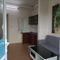 Chính Chủ Cho Thuê Chung Cư Mini 75M2 2 Ngủ 2 Vệ Sinh Ngay Phố Ngọc Lâm Giá Bán 6.5 Triệu: Liên Hệ: 0916393862