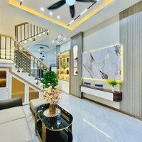 Cực Hiếm! Phố Giang Văn Minh, Mới Full Nội Thất, Thang Máy Nhập Khẩu, Gần Ô Tô, 38M2 7 Tầng