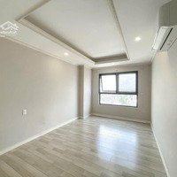 Cần Bán Gấp Căn Hộ Homyland Riverside 2 Phòng Ngủ75M2 Giá Bán 3.3Tỷ Liên Hệ: 0909275569 Phú Xem Nhà