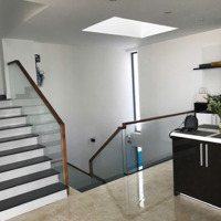 Nhà Đẹp Căn Góc 3 Tầng Full Nội Thất, Rất Thoáng Tại Kđt Hà Quang Ii, Chỉ 10 Tỷ