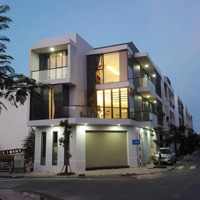 Nhà Đẹp Căn Góc 3 Tầng Full Nội Thất, Rất Thoáng Tại Kđt Hà Quang Ii, Chỉ 10 Tỷ