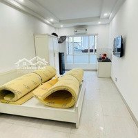 Studio Trung Tâm Quận 1 , Full Nội Thất , Cửa Sổ Trời , Free Dịch Vụ