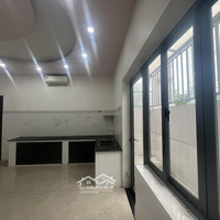 Cho Thuê Nhà Mặt Tiền Kinh Doanh Đông Hoà Trệt Lầu 190M2 Ngang 5,7M