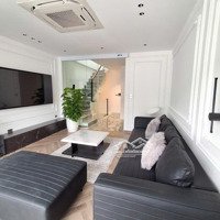 Bán Nhà Riêng Tại Phố Trạm, 9,8 Tỷ, 40 M2, 3 Phòng Ngủ 4 Vệ Sinh 6 Tầng, Q.long Biên, Hà Nội