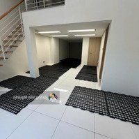 Chính Chủ Bán Shophouse 75M2 Mặt Phố Đi Bộ, 32 Tỷ, Cạnh Góc, Đang Cho Thuê Hợp Đồng 35 Triệu/Tháng