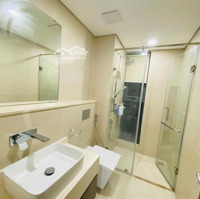 Cho Thuê Căn Hộ 2 Phòng Ngủcơ Bản Chung Cư Five Star Giá 11 Triệu/Tháng. Liên Hệ: 0888.066,098