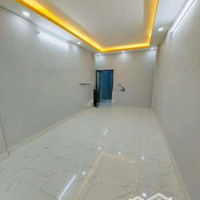 Nhà Mới Đẹp, (3X10M 2 Lầu 2 Phòng Ngủ3Wc), H3G 264/7A Nguyễn Tiểu La, P8, Q10